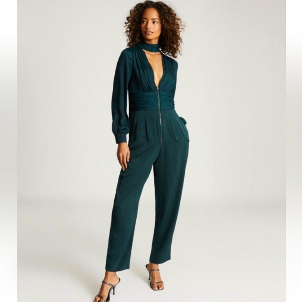 🎉 REISS Kinley Plunging Neckline Jumpsuit In Emerald Green w Necktie US Size 6